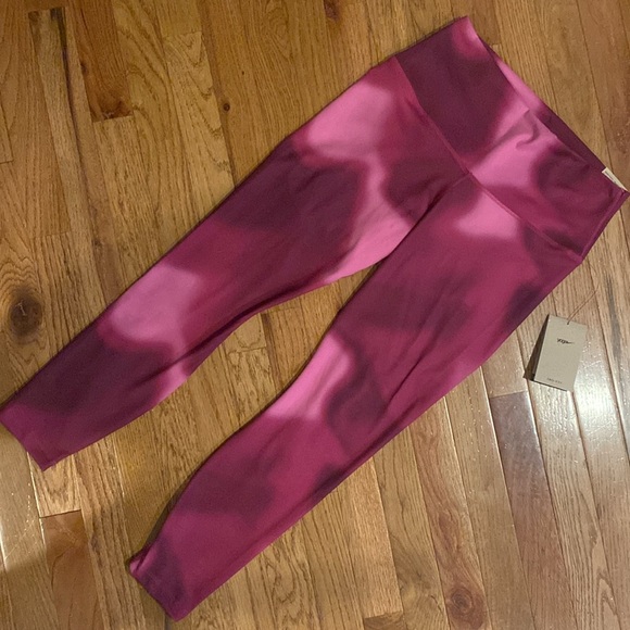 Nike Yoga Luxe Legging - Picture 8 of 13